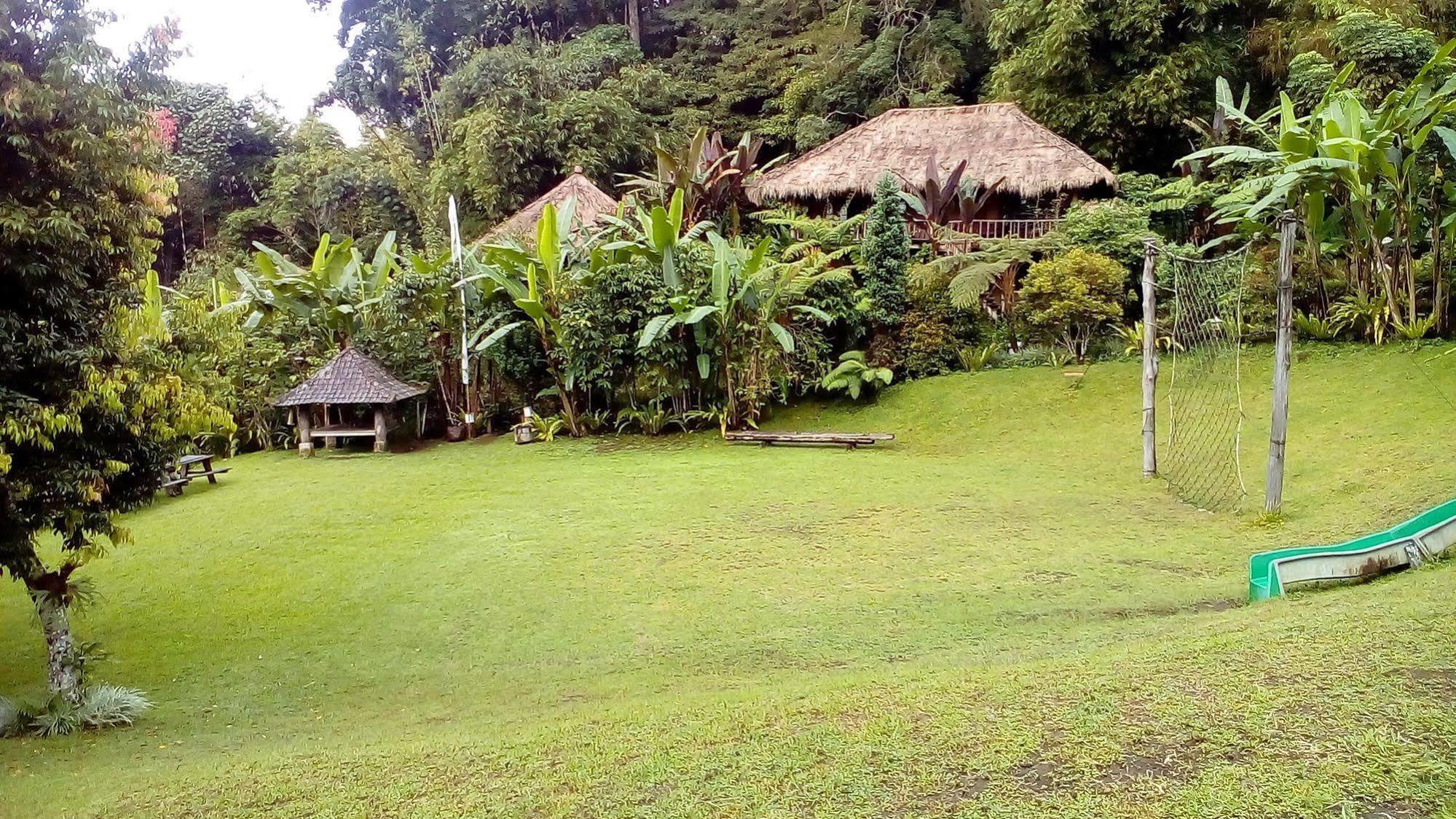 Warung Rekreasi Bedugul Hotel Екстериор снимка